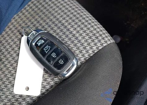 2018 Hyundai Kona Sel from USA, damaged, VIN KM8K22AA4JU103109